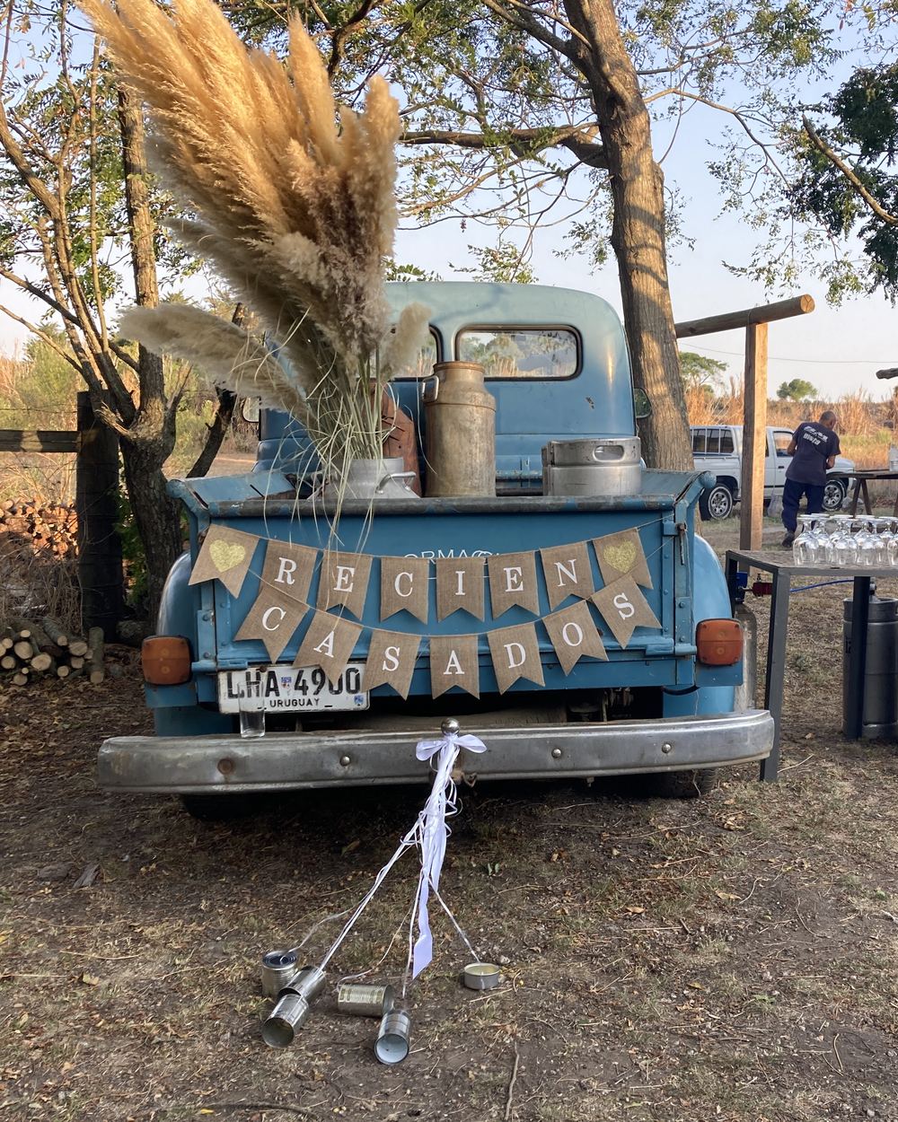 The truck with the just-married sign