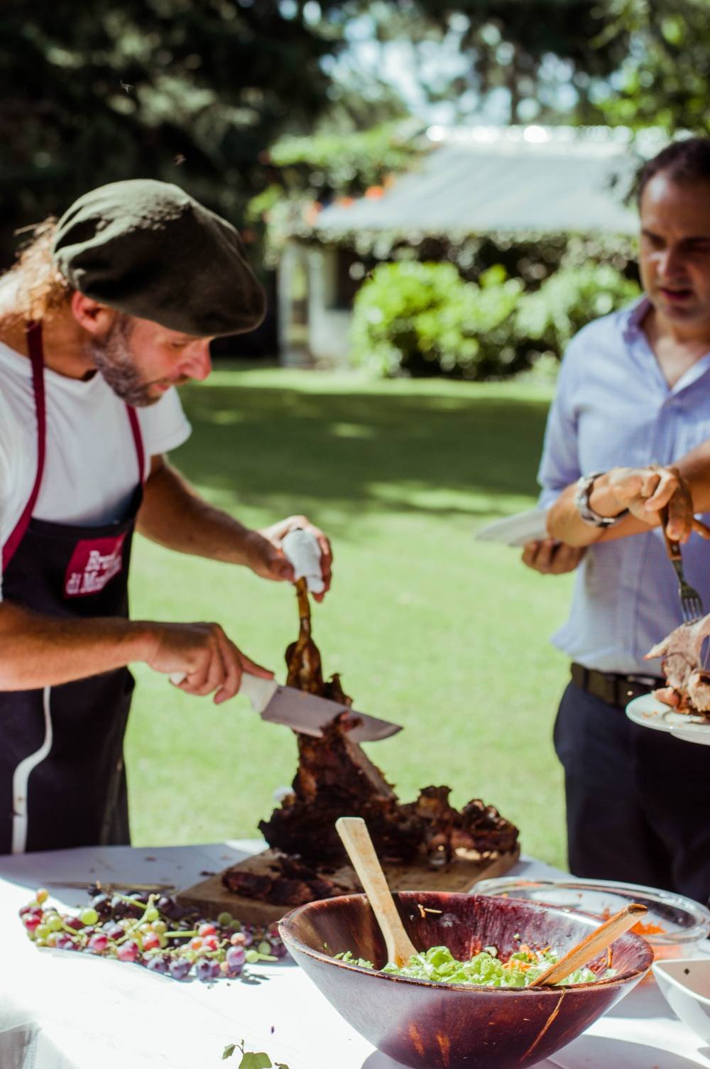 The asado served in the park